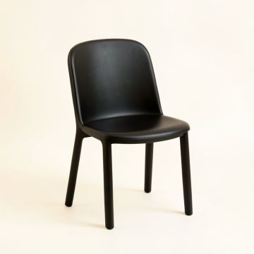 Meadow Bend Small Chair - Black (synthetic illustration; no displayed measurements)