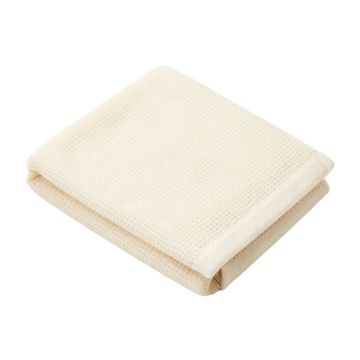 Clay Bluff Bath Towel - Cream (synthetic illustration; no displayed measurements)