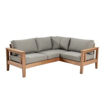 Bergan Sectional With Cushions