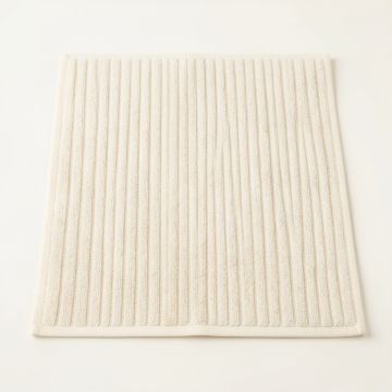 Spruce Edge Bath Mat - Cream (synthetic illustration; no displayed measurements)