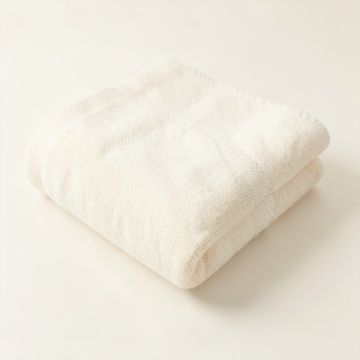 Holly Falls Bath Towel - Cream (synthetic illustration; no displayed measurements)