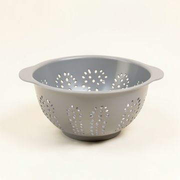Boann Stainless Steel Colander (synthetic illustration; no displayed measurements)