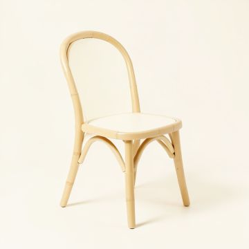 Oak Bend Dining Chair - Cream (synthetic illustration; no displayed measurements)