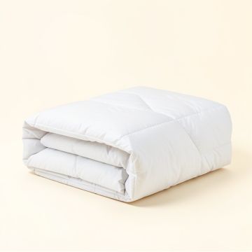 Oliver Comforter Set (synthetic illustration; no displayed measurements)