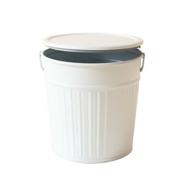 Fern Brook Closed Garden Compost Bin - White