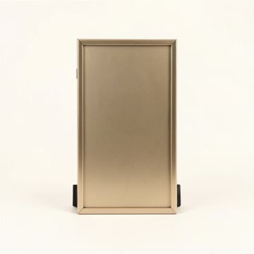 Aleily Elegant Welcome Sign (synthetic illustration; no displayed measurements)