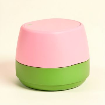 Slimcat Automatic Feeder (synthetic illustration; no displayed measurements)