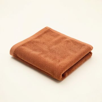 Fern Arc Bath Towel (synthetic illustration; no displayed measurements)