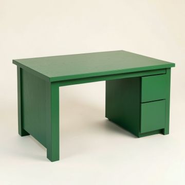 Brook Dell Empty Workshop Workbench - Green (synthetic illustration; no displayed measurements)