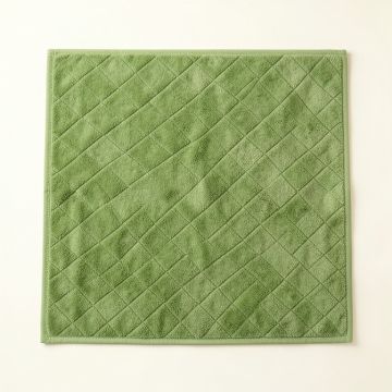 Willow Crossing Bath Mat - Green (synthetic illustration; no displayed measurements)