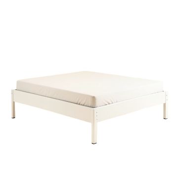 Eichhorn Platform Bed