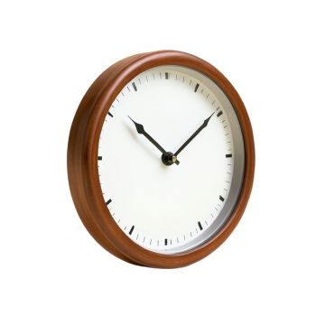 Strickler 18 '' Wall Clock