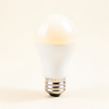 4 Watt ( 40 Watt Equivalent ) (synthetic illustration; no displayed measurements)