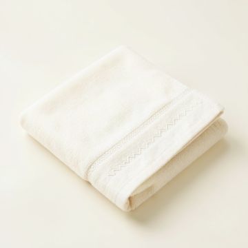 Linden Dale Bath Towel - Ivory (synthetic illustration; no displayed measurements)