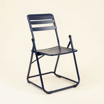 Flint Crossing Folding Outdoor Chair - Navy (synthetic illustration; no displayed measurements)
