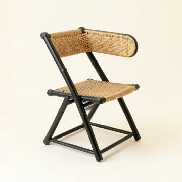 Elm Dell Folding Outdoor Chair - Black (synthetic illustration; no displayed measurements)