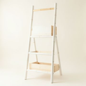 Ridge Bend Empty Vertical Garden Frame - White (synthetic illustration; no displayed measurements)