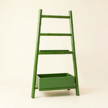 Birch Bridge Empty Vertical Garden Frame - Green (synthetic illustration; no displayed measurements)