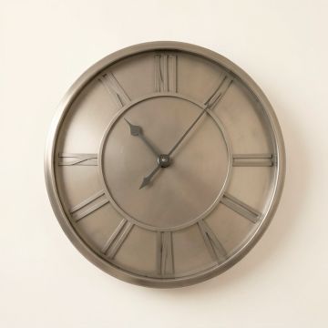 Oversized 24 '' Wall Clock (synthetic illustration; no displayed measurements)