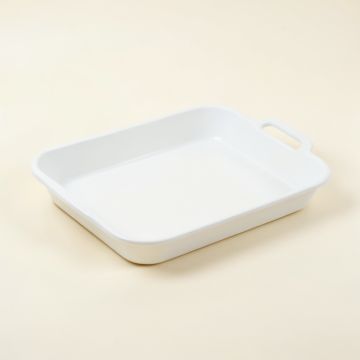 Field Crossing Serving Tray - White (synthetic illustration; no displayed measurements)