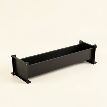 Clay Bridge Empty Railing Planter With Integral Brackets - Black (synthetic illustration; no displayed measurements)