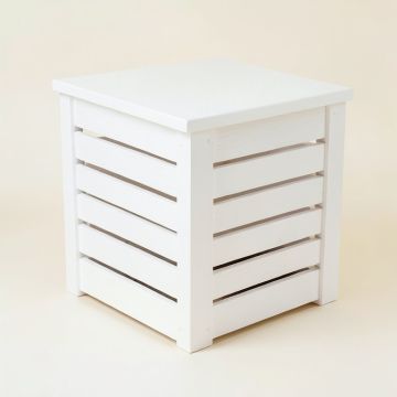 Harbor Bluff Closed Garden Compost Bin - White (synthetic illustration; no displayed measurements)