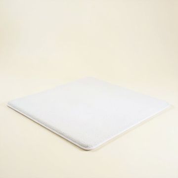 Medium Pile Carpet Beveled Edge Chair Mat (synthetic illustration; no displayed measurements)