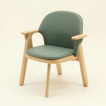 Juni Ultra Comfort Kids Chair (synthetic illustration; no displayed measurements)