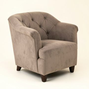 Huntingdon 34 '' Wide Tufted Polyester Chesterfield Chair (synthetic illustration; no displayed measurements)