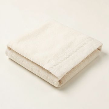 Moss Edge Bath Towel - Ivory (synthetic illustration; no displayed measurements)