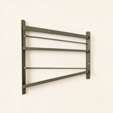 Climber Wall Decor (synthetic illustration; no displayed measurements)