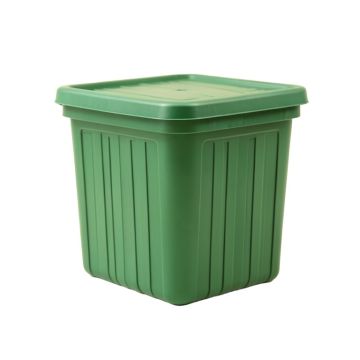 Reed Canyon Closed Outdoor Storage Box - Green