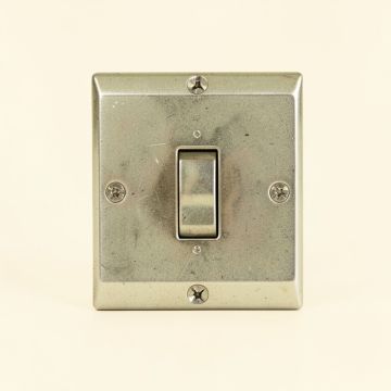 Classic Beaded 1-Gang Toggle Light Switch Wall Plate (synthetic illustration; no displayed measurements)