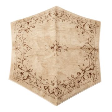 Elaina Beige/Brown Area Rug