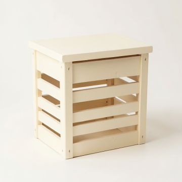Spruce Crest Closed Garden Compost Bin - Cream (synthetic illustration; no displayed measurements)