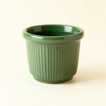 Field Dale Empty Planter - Green (synthetic illustration; no displayed measurements)