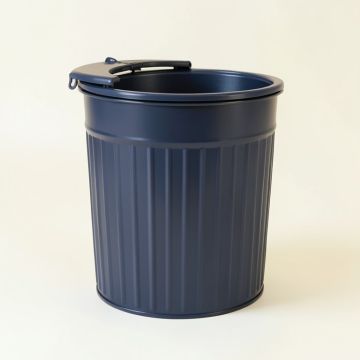 Birch Canyon Closed Garden Compost Bin - Navy (synthetic illustration; no displayed measurements)