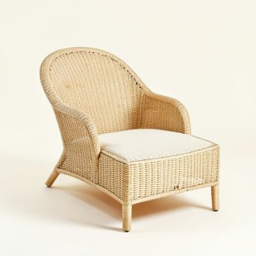 Ash Dell Outdoor Lounge Chair - Cream (synthetic illustration; no displayed measurements)