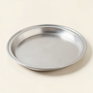 Coastal Crab Platter (synthetic illustration; no displayed measurements)
