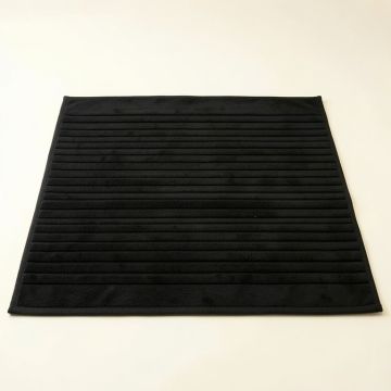 Flint Crest Bath Mat - Black (synthetic illustration; no displayed measurements)