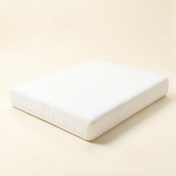Plush Triple Protection Polyester Mattress Pad (synthetic illustration; no displayed measurements)