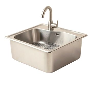 Loft 33 '' X 22 '' Farmhouse Kitchen Sink With Grid And Strainer