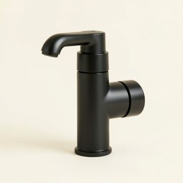 Concord Single Hole Bathroom Faucet With Drain Assembly (synthetic illustration; no displayed measurements)