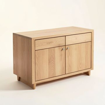 Bretz Buffet Server (synthetic illustration; no displayed measurements)