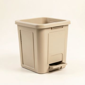 Spruce Brook Closed Garden Compost Bin - Beige (synthetic illustration; no displayed measurements)