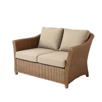 Baller Loveseat With Cushions