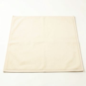 Vale Brook Bath Mat - Cream (synthetic illustration; no displayed measurements)
