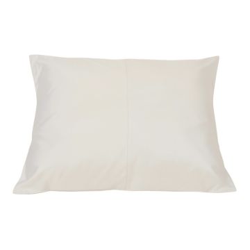 Kinzie Silky Pillowcase