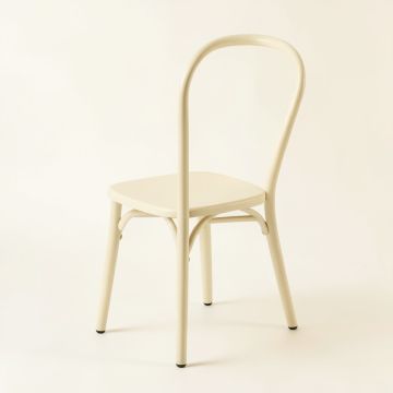 Wren Crossing Dining Chair - Ivory (synthetic illustration; no displayed measurements)