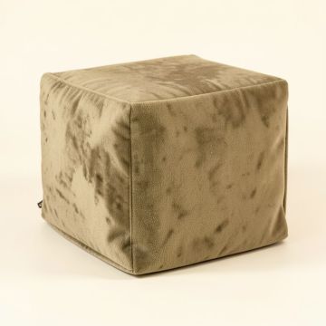 Cryton Home Hollyford Velvet (synthetic illustration; no displayed measurements)